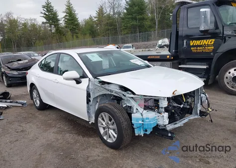 2025 Toyota Camry Le из США, поврежденный, VIN 4T1DBADK5SU522109